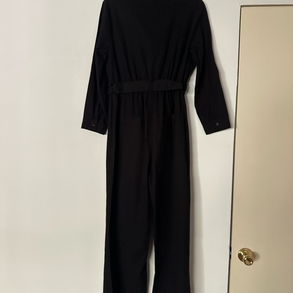 Stylish Black Jumpsuit - Picture 6 of 7